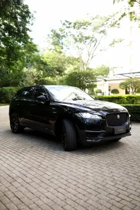 JAGUAR F-PACE 2.0 16V INGENIUM PRESTIGE AWD 4P AUTOMÁTICO JAGUAR F-PACE 2.0 16V INGENIUM PRESTIGE AWD 4P AUTOMÁTICO