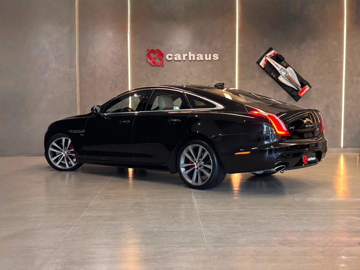 Jaguar XJ — foto 6