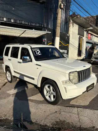 JEEP CHEROKEE 3.7 LIMITED 4X4 V6 12V GASOLINA 4P AUTOMÁTICO JEEP CHEROKEE 3.7 LIMITED 4X4 V6 12V GASOLINA 4P AUTOMÁTICO