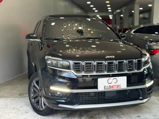 JEEP COMMANDER 2.0 HURRICANE 4 TURBO GASOLINA OVERLAND AT9 JEEP COMMANDER 2.0 HURRICANE 4 TURBO GASOLINA OVERLAND AT9
