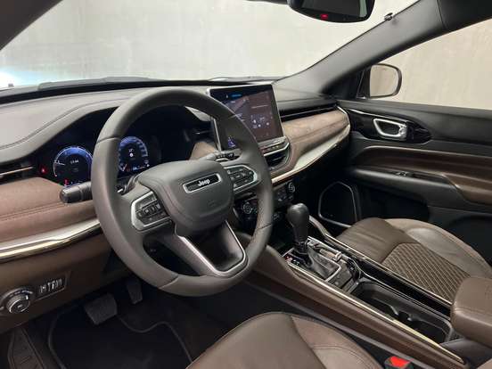 JEEP-COMMANDER-2.0 TD380 TURBO DIESEL OVERLAND AT9 JEEP-COMMANDER-2024