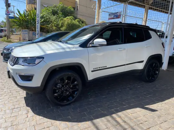 JEEP COMPASS 2.0 16V DIESEL LIMITED 4X4 AUTOMÁTICO JEEP COMPASS 2.0 16V DIESEL LIMITED 4X4 AUTOMÁTICO