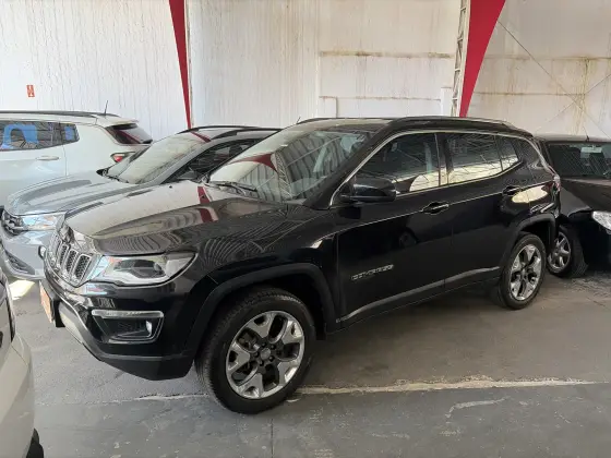 JEEP COMPASS 2.0 16V DIESEL LONGITUDE 4X4 AUTOMÁTICO JEEP COMPASS 2.0 16V DIESEL LONGITUDE 4X4 AUTOMÁTICO