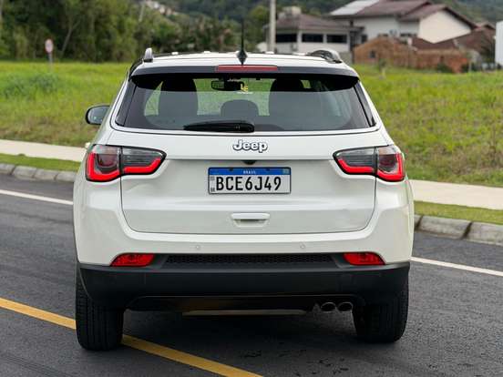 JEEP-COMPASS-2018