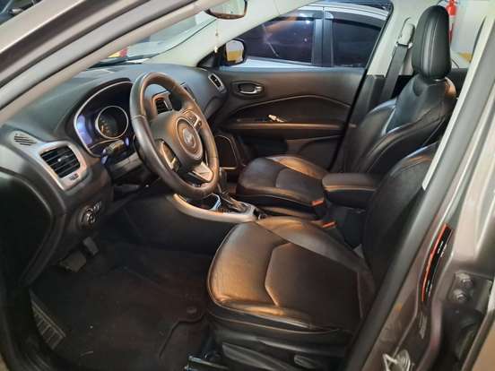 JEEP-COMPASS-2.0 16V FLEX LONGITUDE AUTOMÁTICO JEEP-COMPASS-2018