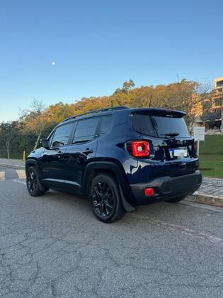 JEEP RENEGADE 1.8 16V FLEX LONGITUDE 4P AUTOMÁTICO