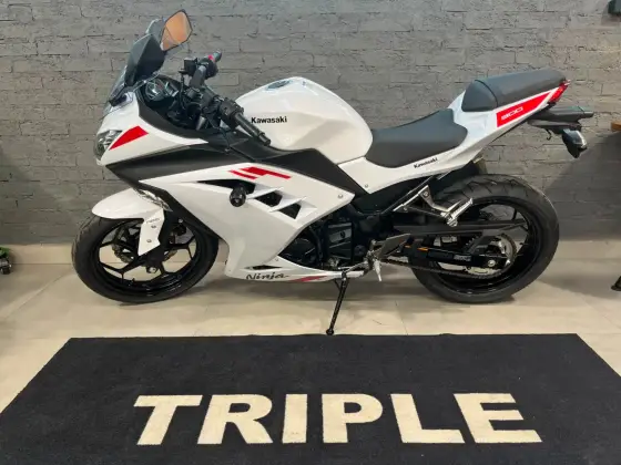 KAWASAKI NINJA 300 KAWASAKI NINJA 300