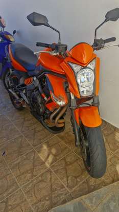 KAWASAKI-ER-6N-2010
