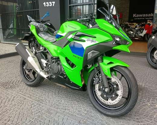 KAWASAKI-NINJA 500 SE-2026