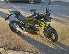 KAWASAKI Z400 KAWASAKI Z400