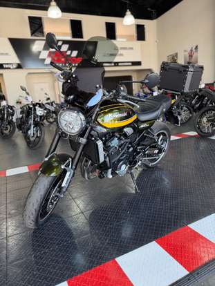 KAWASAKI-Z900RS-2021