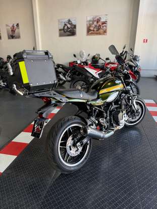 KAWASAKI-Z900RS-2021