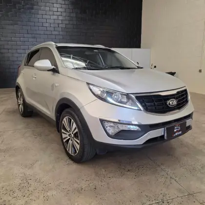 KIA SPORTAGE 2.0 LX 4X4 16V FLEX 4P AUTOMÁTICO KIA SPORTAGE 2.0 LX 4X4 16V FLEX 4P AUTOMÁTICO