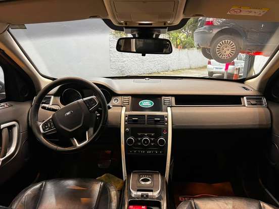 LAND ROVER-DISCOVERY SPORT-2.0 16V TD4 TURBO DIESEL SE 4P AUTOMÁTICO LAND ROVER-DISCOVERY SPORT-2017