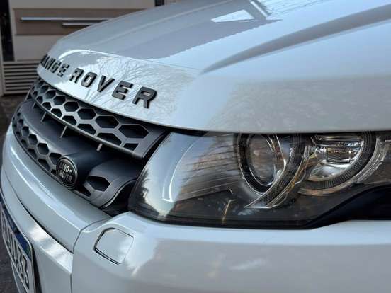 LAND ROVER-RANGE ROVER EVOQUE-2.0 PURE 4WD 16V GASOLINA 4P AUTOMÁTICO LAND ROVER-RANGE ROVER EVOQUE-2013
