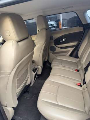 LAND ROVER-RANGE ROVER EVOQUE-2.0 SE 4WD 16V GASOLINA 4P AUTOMÁTICO LAND ROVER-RANGE ROVER EVOQUE-2017