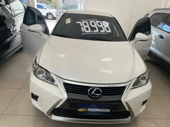 LEXUS CT200H 1.8 LUXURY 16V HÍBRIDO 4P AUTOMÁTICO LEXUS CT200H 1.8 LUXURY 16V HÍBRIDO 4P AUTOMÁTICO