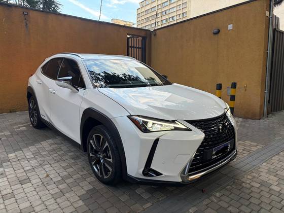 LEXUS UX 250h 2.0 VVT-I HYBRID DYNAMIC CVT