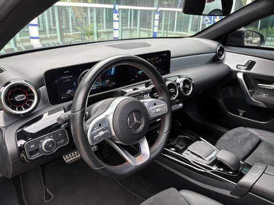 MERCEDES-BENZ-A 35 AMG-2.0 CGI GASOLINA SEDAN 4MATIC 7G-DCT MERCEDES-BENZ-A 35 AMG-2020