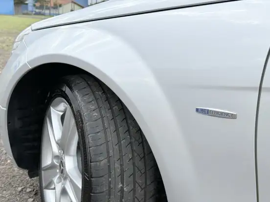 MERCEDES-BENZ-C 180-2011