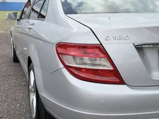 MERCEDES-BENZ-C 180-1.8 CGI CLASSIC 16V TURBO GASOLINA 4P AUTOMÁTICO MERCEDES-BENZ-C 180-2011
