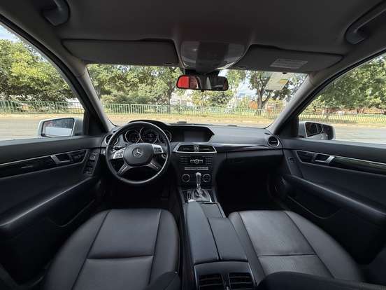 MERCEDES-BENZ-C 180-2013