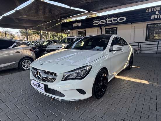MERCEDES-BENZ-CLA 200-2017