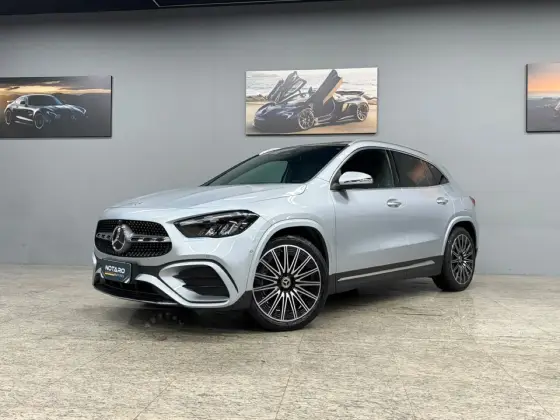 MERCEDES-BENZ GLA 200 1.3 MHEV AMG LINE 7G-DCT MERCEDES-BENZ GLA 200 1.3 MHEV AMG LINE 7G-DCT