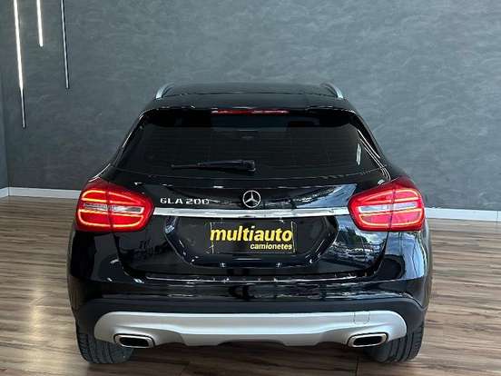 MERCEDES-BENZ-GLA 200-1.6 CGI ADVANCE 16V TURBO FLEX 4P AUTOMÁTICO MERCEDES-BENZ-GLA 200-2015