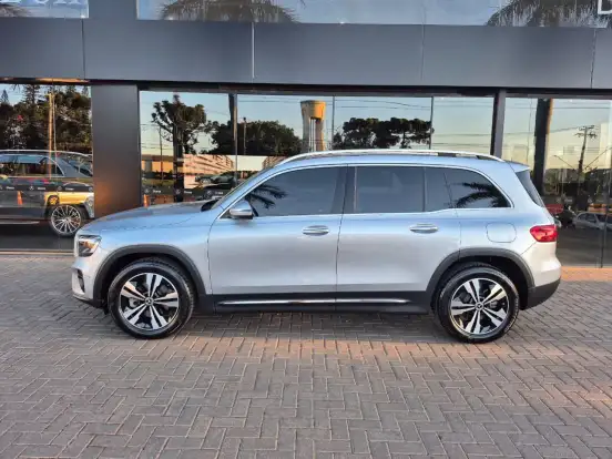 MERCEDES-BENZ-GLB 220-2.0 MHEV PROGRESSIVE 4MATIC 8G-DCT MERCEDES-BENZ-GLB 220-2025