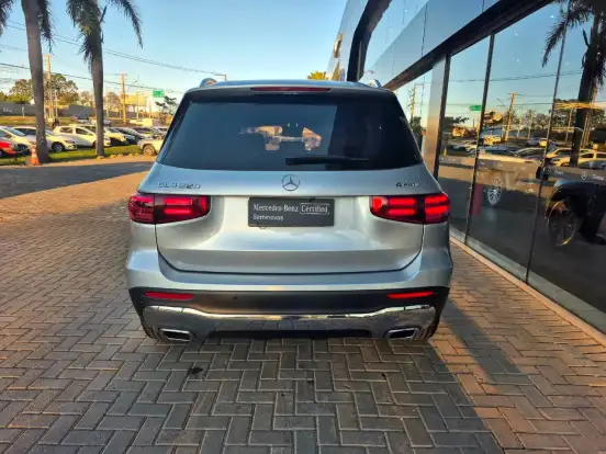 MERCEDES-BENZ-GLB 220-2.0 MHEV PROGRESSIVE 4MATIC 8G-DCT MERCEDES-BENZ-GLB 220-2025