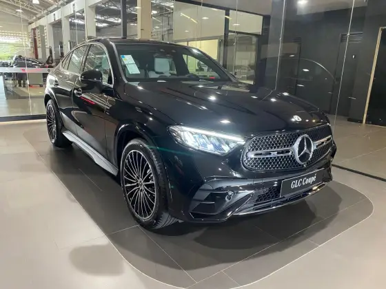 MERCEDES-BENZ GLC 300 2.0 MHEV AMG LINE COUPÉ 4MATIC 9G-TRONIC