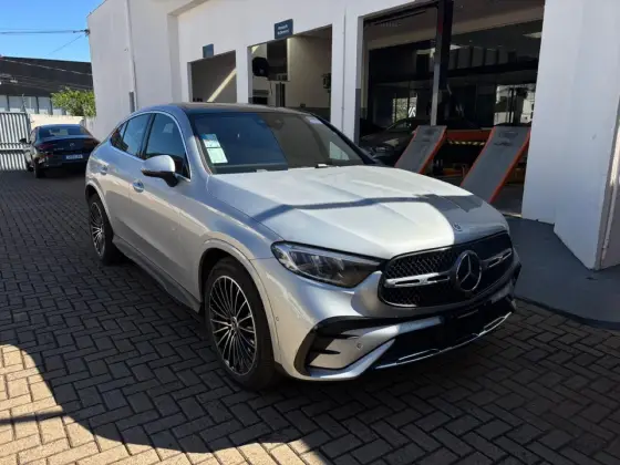 MERCEDES-BENZ GLC 300 2.0 MHEV AMG LINE COUPÉ 4MATIC 9G-TRONIC MERCEDES-BENZ GLC 300 2.0 MHEV AMG LINE COUPÉ 4MATIC 9G-TRONIC
