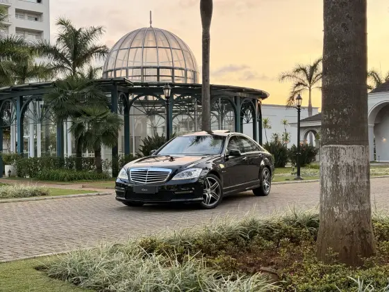 MERCEDES-BENZ S 63 AMG 5.5 L V8 BI-TURBO GASOLINA 4P AUTOMÁTICO MERCEDES-BENZ S 63 AMG 5.5 L V8 BI-TURBO GASOLINA 4P AUTOMÁTICO