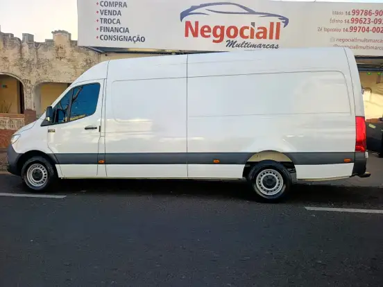 MERCEDES-BENZ-SPRINTER-2.0 CDI DIESEL FURGÃO 315 STREET TA EXTRA LONGO MANUAL MERCEDES-BENZ-SPRINTER-2023