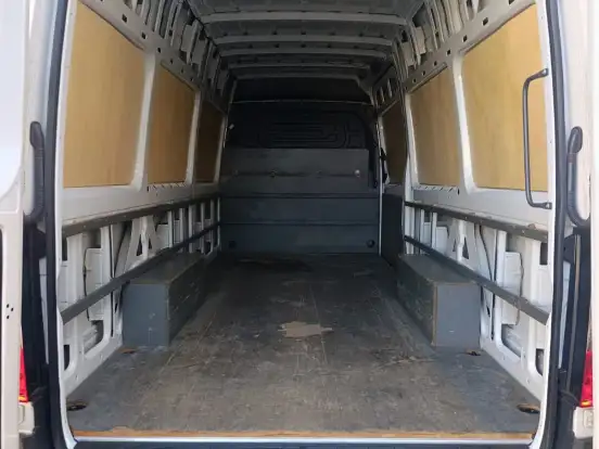 MERCEDES-BENZ-SPRINTER-2.0 CDI DIESEL FURGÃO 315 STREET TA EXTRA LONGO MANUAL MERCEDES-BENZ-SPRINTER-2023