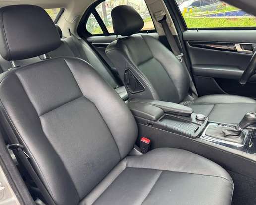 MERCEDES-BENZ-C 180-2011