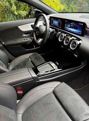MERCEDES-BENZ-CLA 200-1.3 MHEV AMG LINE 7G-DCT MERCEDES-BENZ-CLA 200-2024