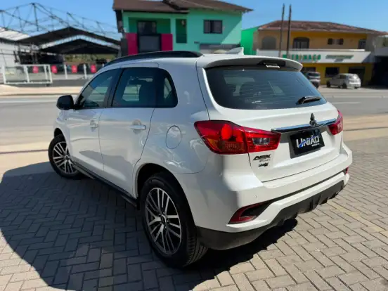 MITSUBISHI-ASX-2018