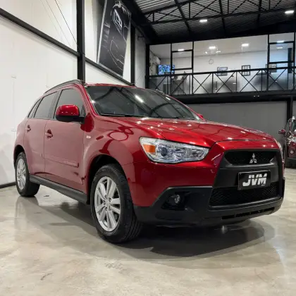 MITSUBISHI ASX 2.0 4X2 16V GASOLINA 4P AUTOMÁTICO MITSUBISHI ASX 2.0 4X2 16V GASOLINA 4P AUTOMÁTICO