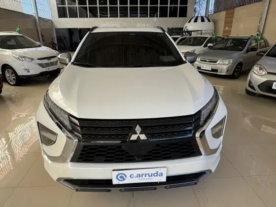 MITSUBISHI ECLIPSE CROSS 1.5 MIVEC TURBO GASOLINA RUSH CVT MITSUBISHI ECLIPSE CROSS 1.5 MIVEC TURBO GASOLINA RUSH CVT