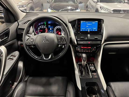 MITSUBISHI-ECLIPSE CROSS-2024