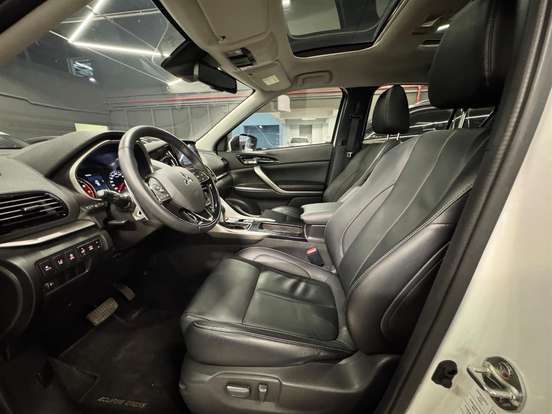MITSUBISHI-ECLIPSE CROSS-1.5 MIVEC TURBO GASOLINA HPE-S CVT MITSUBISHI-ECLIPSE CROSS-2024