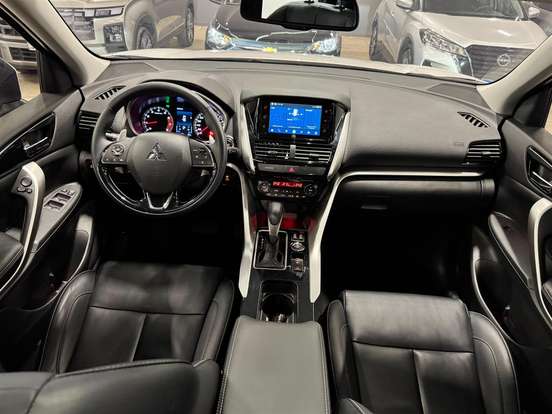 MITSUBISHI-ECLIPSE CROSS-1.5 MIVEC TURBO GASOLINA HPE-S CVT MITSUBISHI-ECLIPSE CROSS-2024