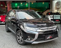 MITSUBISHI OUTLANDER 2.0 16V GASOLINA 4P AUTOMÁTICO MITSUBISHI OUTLANDER 2.0 16V GASOLINA 4P AUTOMÁTICO