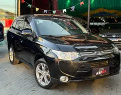 MITSUBISHI OUTLANDER 2.0 16V GASOLINA 4P AUTOMÁTICO MITSUBISHI OUTLANDER 2.0 16V GASOLINA 4P AUTOMÁTICO