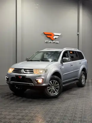 MITSUBISHI-PAJERO-3.5 HPE 4X4 7 LUGARES V6 24V FLEX 4P AUTOMÁTICO MITSUBISHI-PAJERO-2016