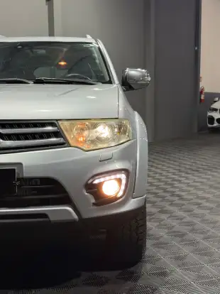 MITSUBISHI-PAJERO-3.5 HPE 4X4 7 LUGARES V6 24V FLEX 4P AUTOMÁTICO MITSUBISHI-PAJERO-2016