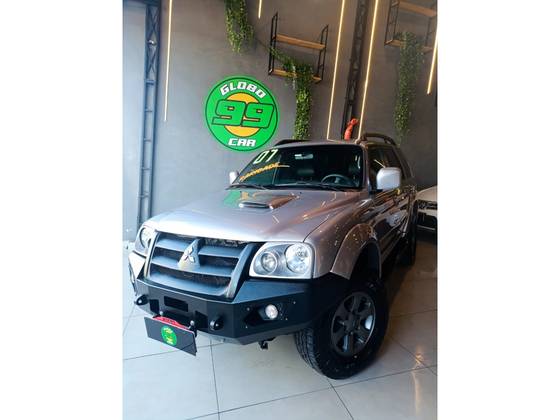 MITSUBISHI PAJERO SPORT 2.5 HPE 4X4 8V TURBO INTERCOOLER DIESEL 4P MANUAL