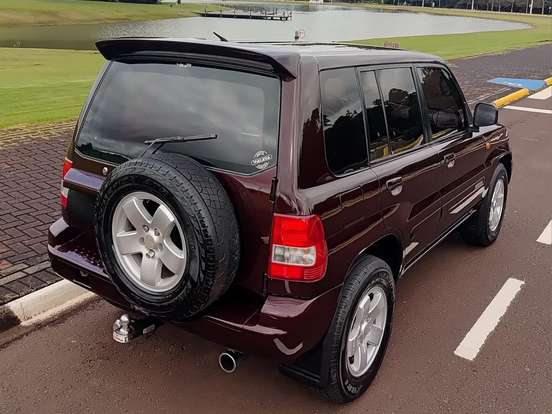 MITSUBISHI-PAJERO TR4-2004